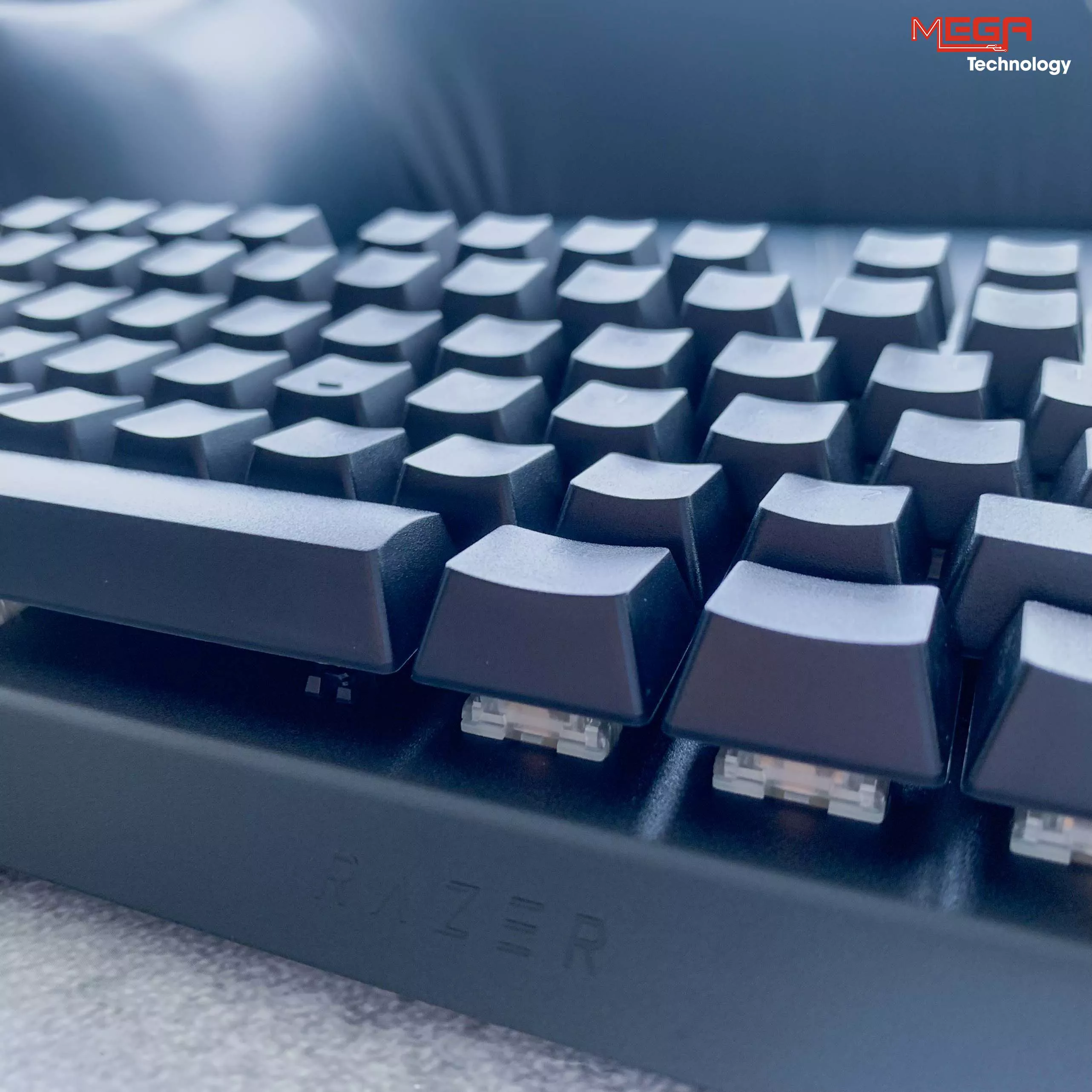 Bàn phím Razer BlackWidow V4 Pro
