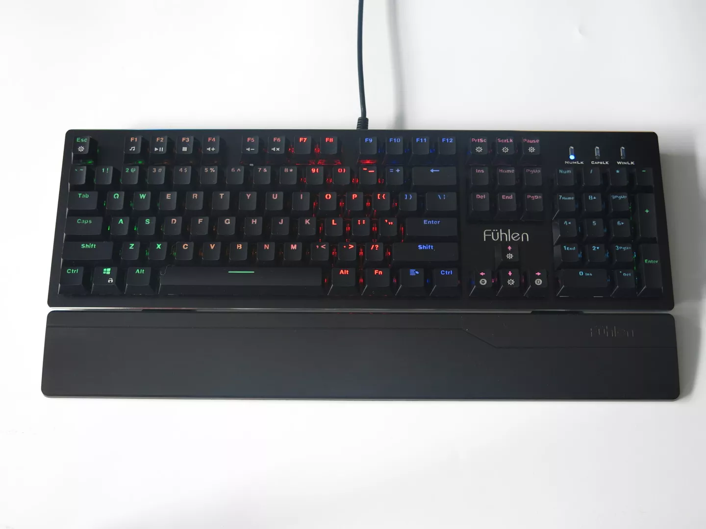 Bàn phím Gaming có dây Fuhlen L411